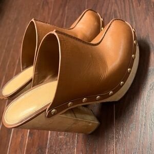 MICHAEL Michael Kors Tan Leather Studded Wood Mules